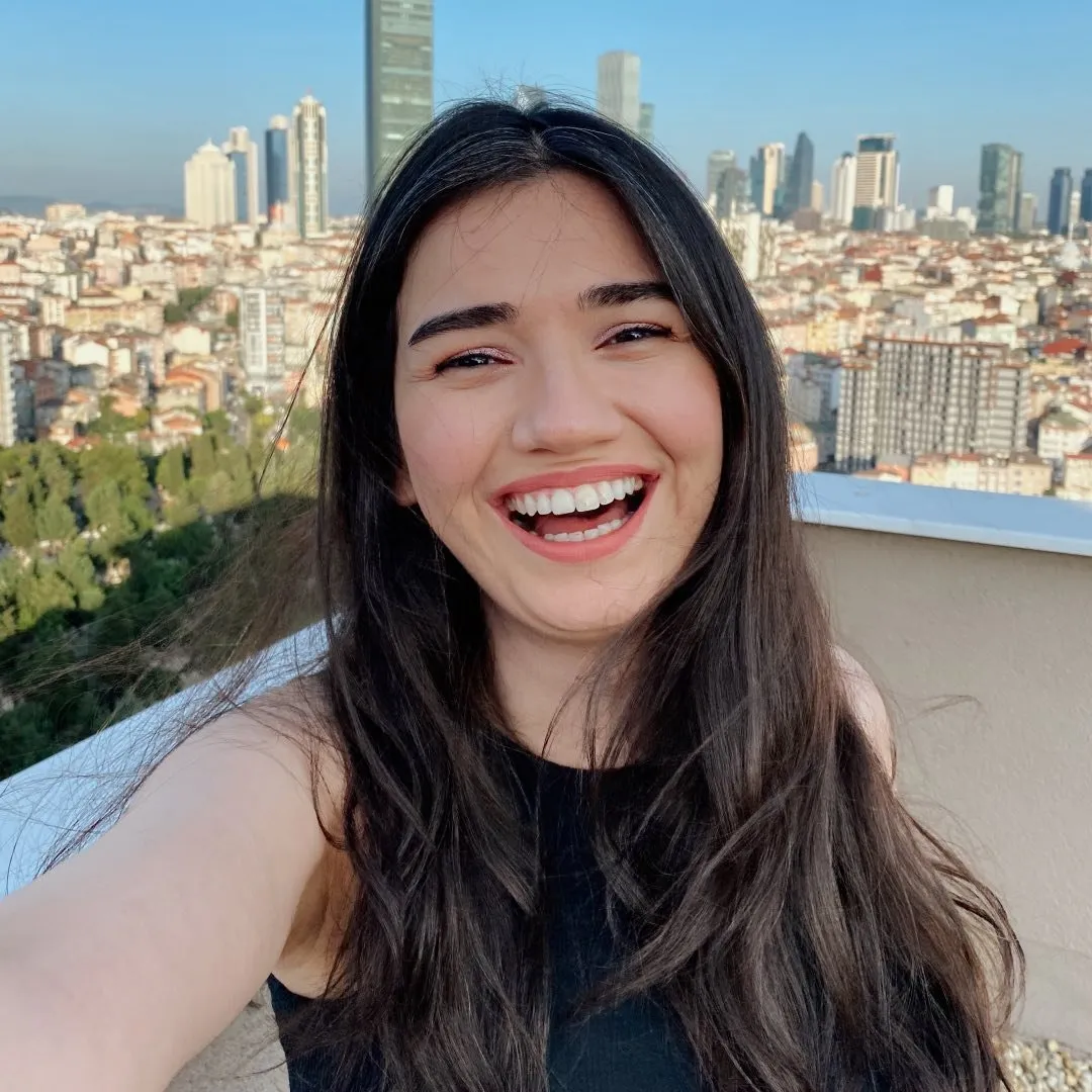 Kübra Ayça