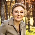 Farah Pahlavi
