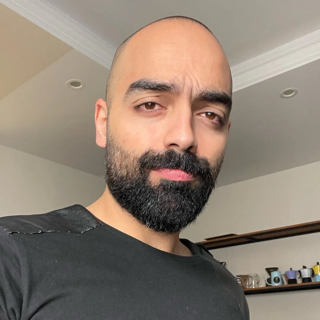 Navab Ebrahimi