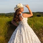 Claudia Laura White