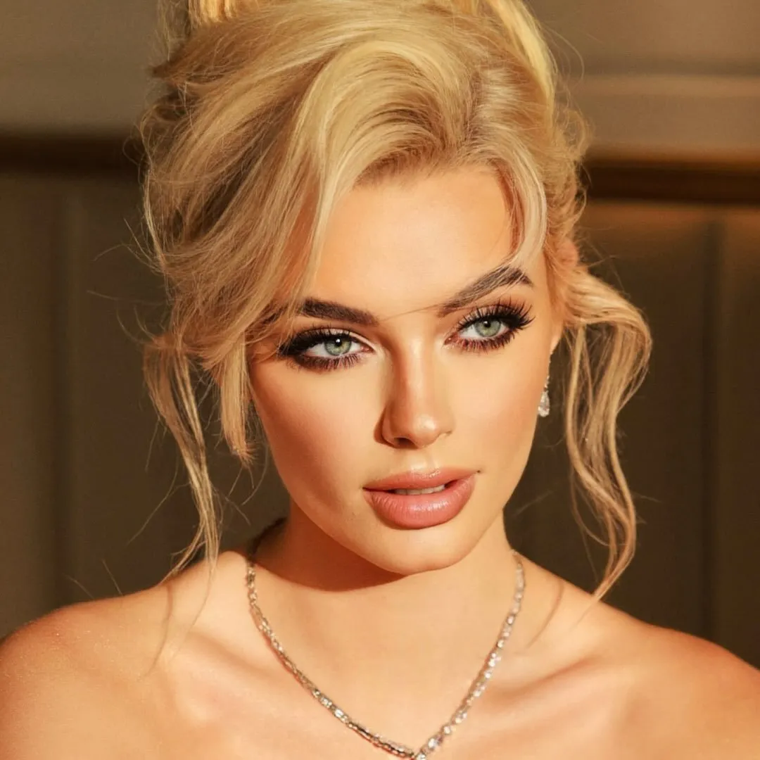 Karolina Bielawska