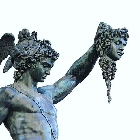 Diventa Divinità