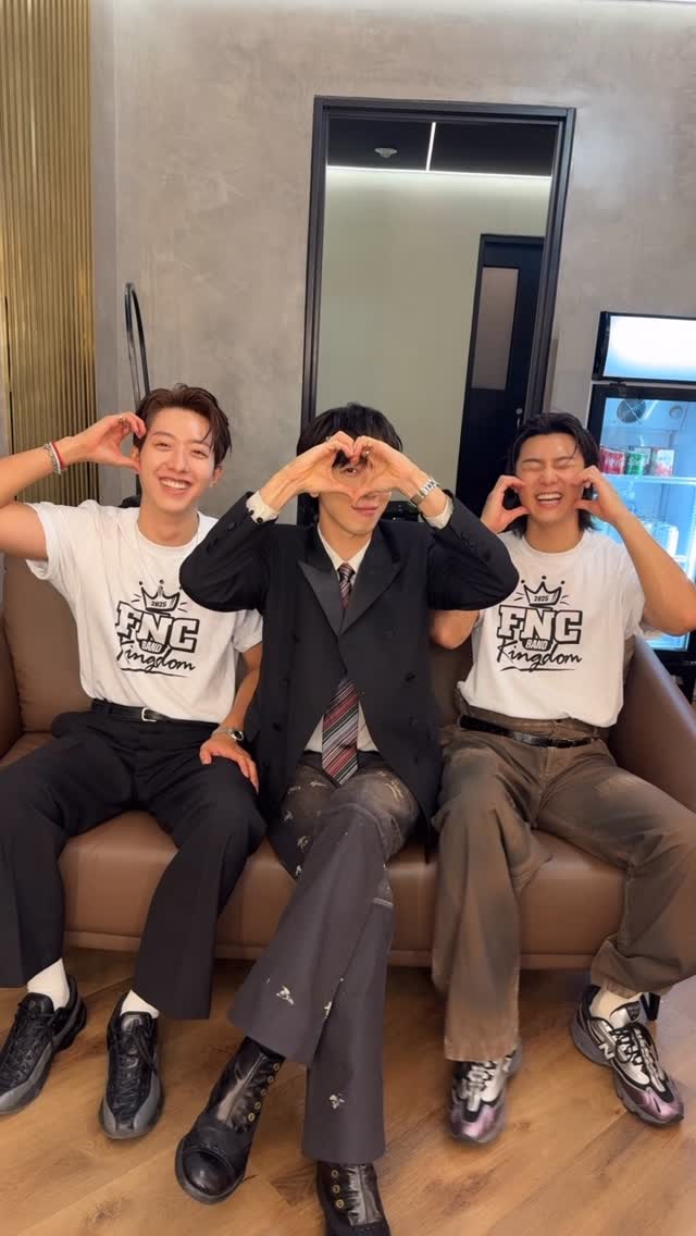 Jung Yong-hwa: 아 바라밤 했는데 왜여!!!
