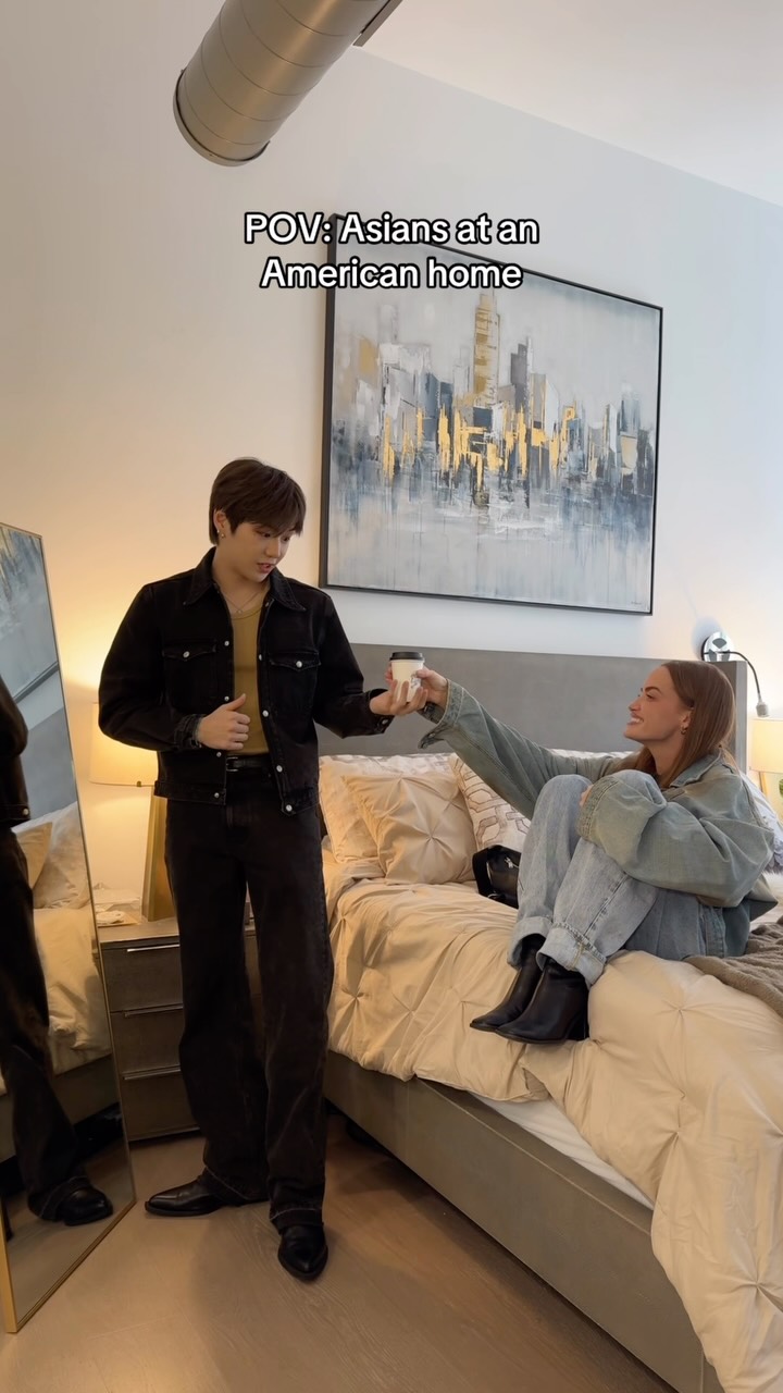 강다니엘: @daniel.k.here it was the shoes on the bed wasn’t it? 😭🫶🏻