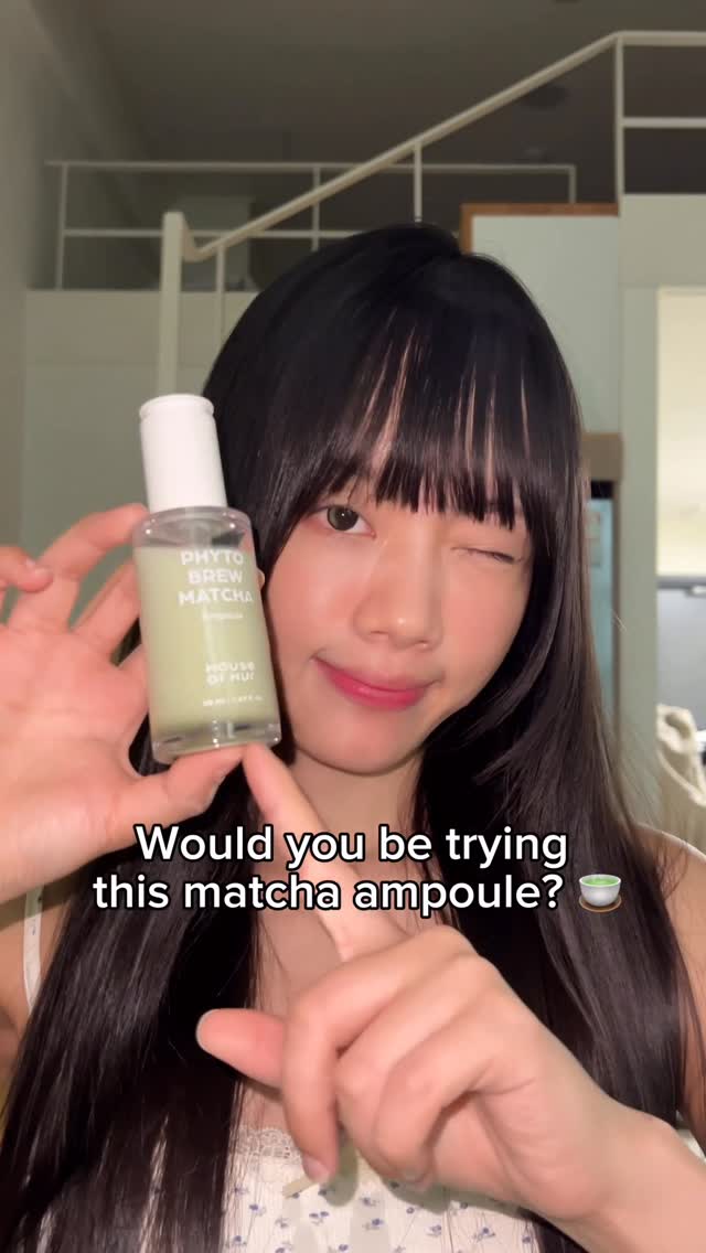 House of HUR — 하우스오브허: Would you be trying this Matcha Ampoule? 🍵💚
A gentle shake turns two layers into a silky blend,
hydrating, brightenin