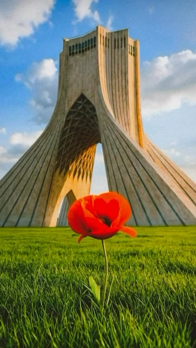 Nasrollah Moein: غم جانسوز و دلخراش پرپر شدن جوانان بیگناه این سرزمین، آشکارا نشان از ظلم و بیداد حاکمان دارد.
در این روزهای تاریک و تلخ
