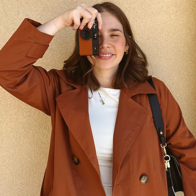 Fabiely Simonelli: Vivir de forma que los años cuenten historias✨
Feliz feliz 30 años a mi👏🏻
Comenzando una nueva década, con mas energ