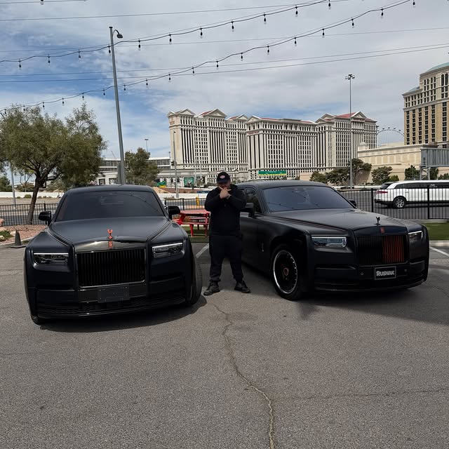 Unknown: I guess this is what they meant when they said Double R’s 🤷🏻 😂 - Thank you @rollsroycecars for making me the best car