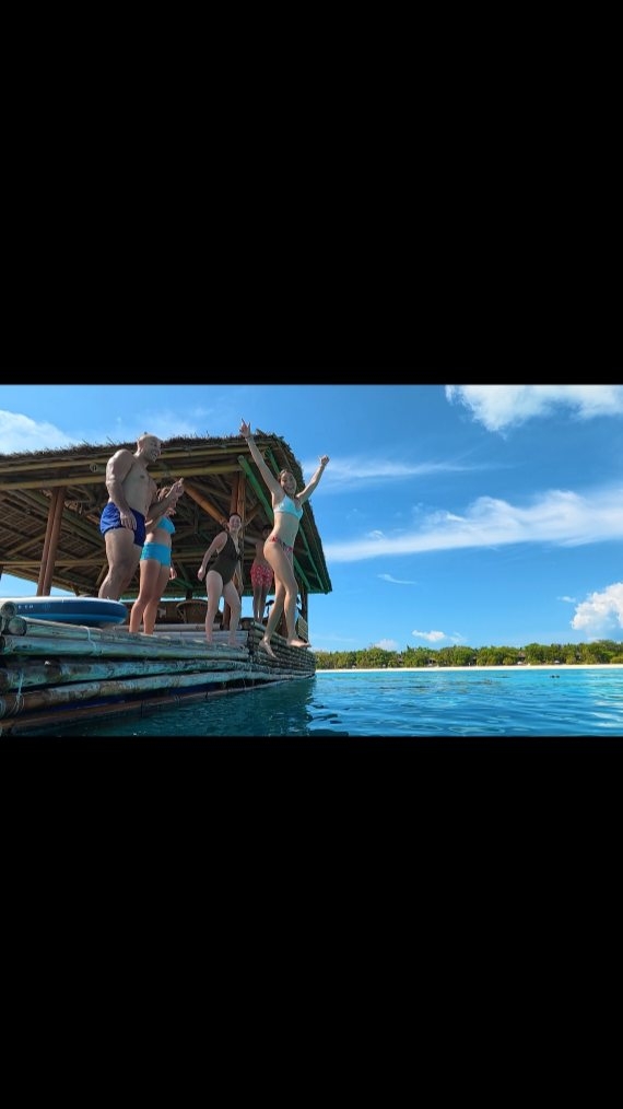 Chesca Garcia Kramer: Our first...and probably last music video! 😂