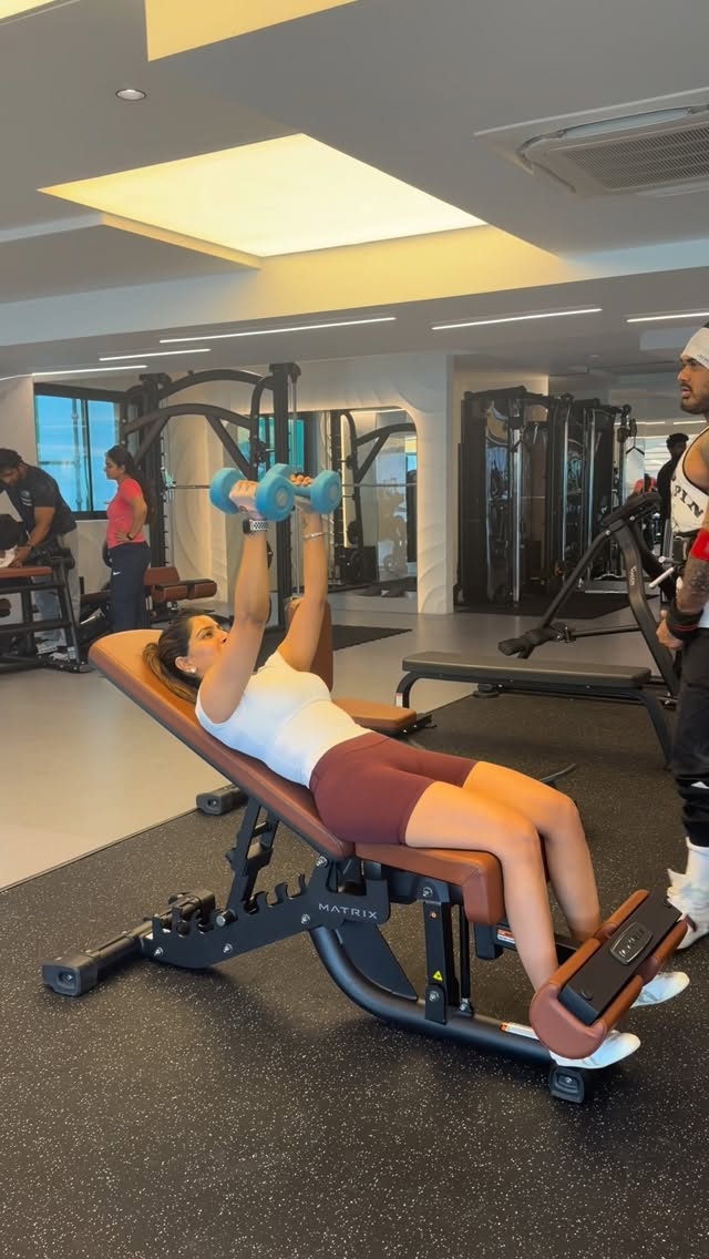 Varalaxmi Sarathkumar: In my defence we are both working out..his just looks bigger than mine.. hahaha 😂😂
Weekend vibes.. lol
Have a good wee