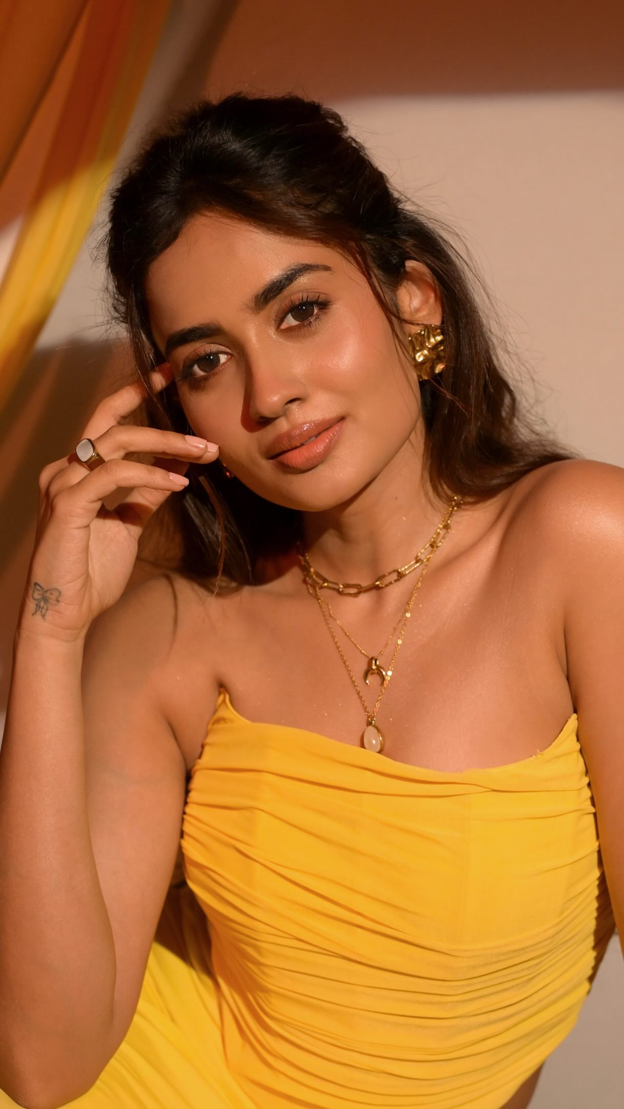 Teju Ashwini: I swear the Palmonas End of Season Sale was specifically created for people like me who cannot leave an outfit under-acc