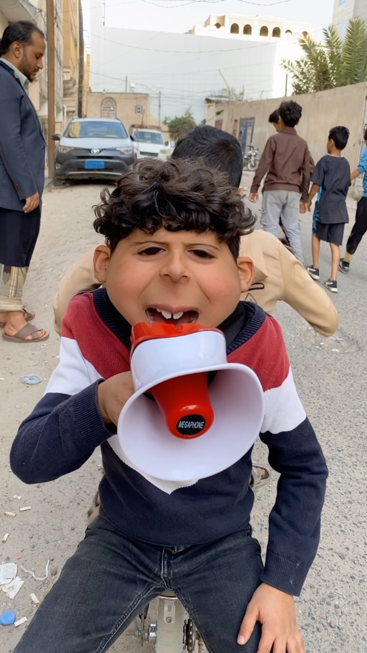 Munir Fahd: 😂1000🤑