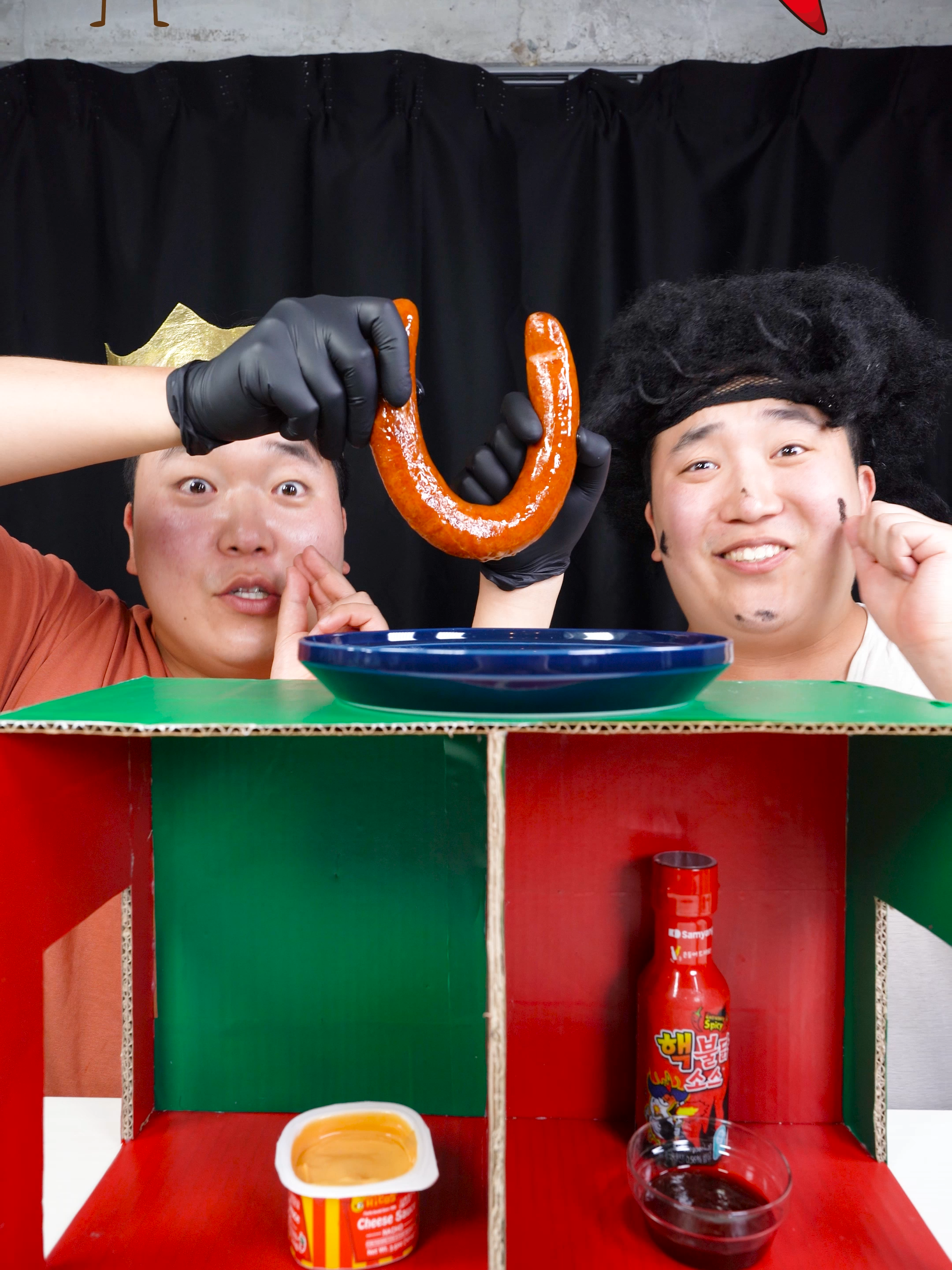 HUBA 후바: Spicy Sauce vs Cheese sauce Emoji food Challenge | Cheese Kielbasa Sausage Mukbang Funny Video #mukbang #funny #먹방 #saus