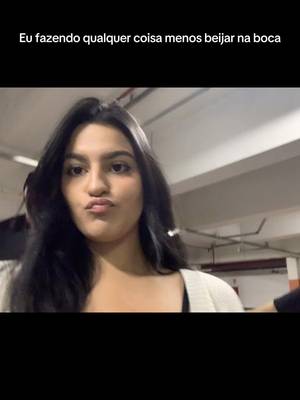 Bruna Vitória post