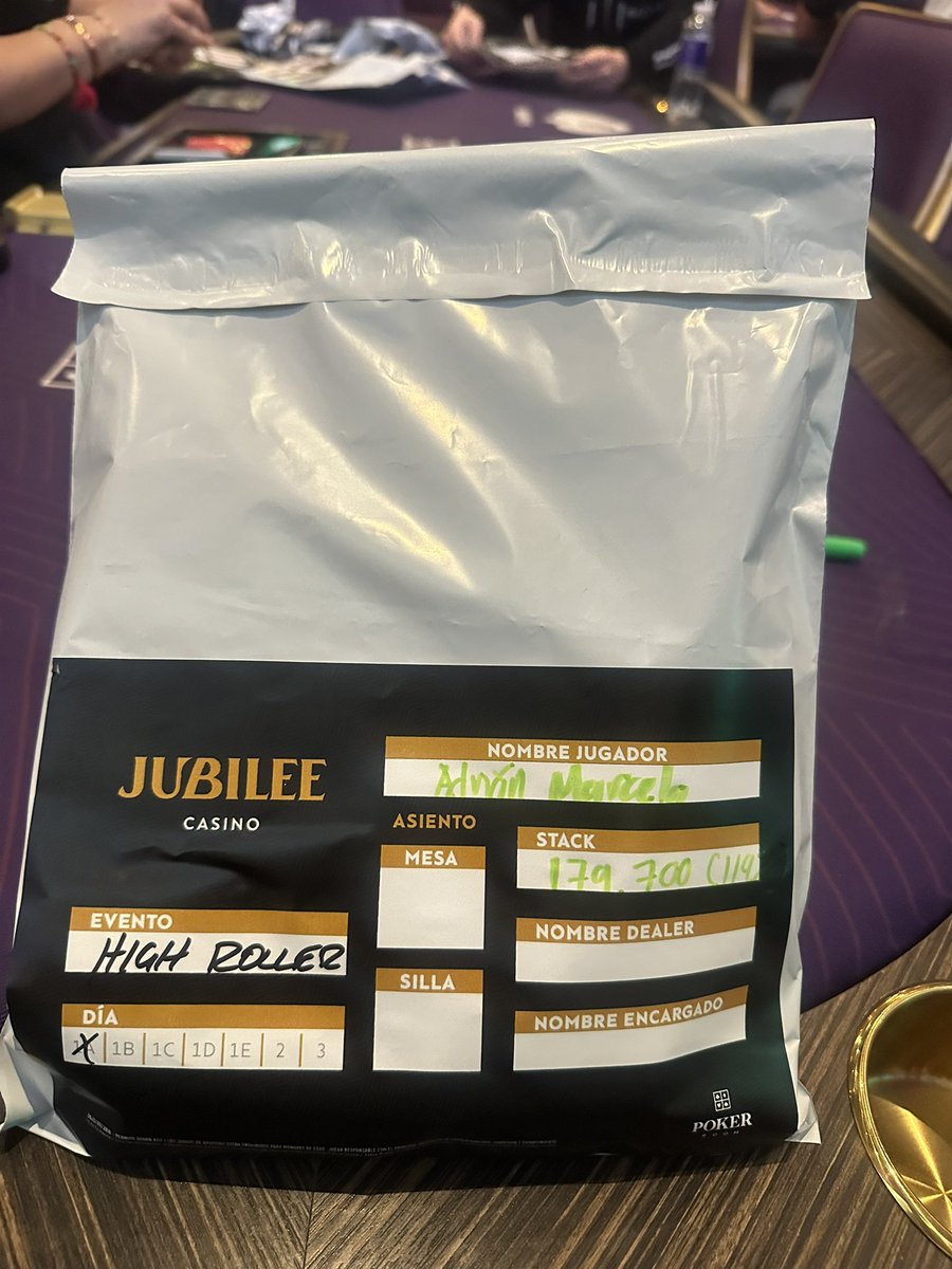 Adrián Marcelo: Pasamos con muy buen stack al día 2 del Highroller del Jubilee Casino. https://t.co/SyOU5i2L3S