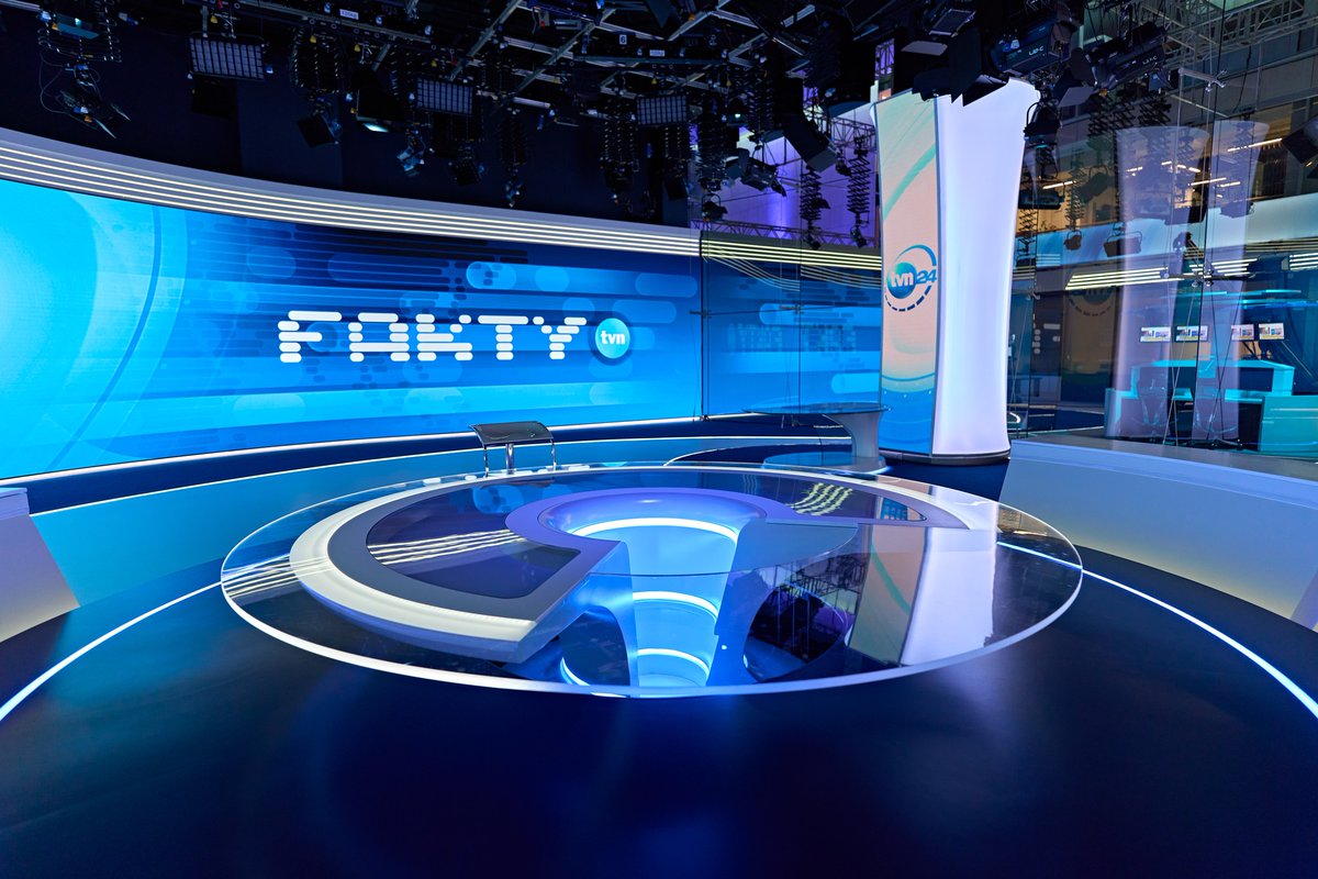 FAKTY TVN: Dobry wieczór. Minęła 19:00. Zapraszamy na #FaktyTVN.
Oglądaj w TVN, @TVN24BiS i @tvn24plus 🖥️💻📱
👉 https://t.co/1bv