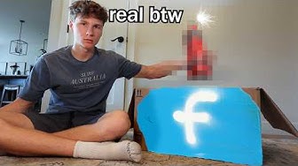 MuffinJuice: Facebook Mystery Boxes Are Awful