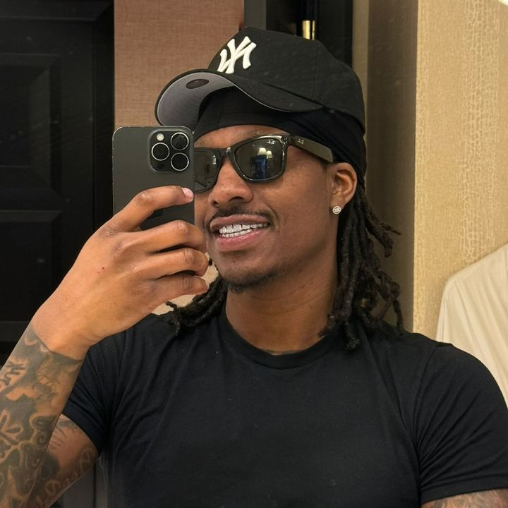 Duke Dennis