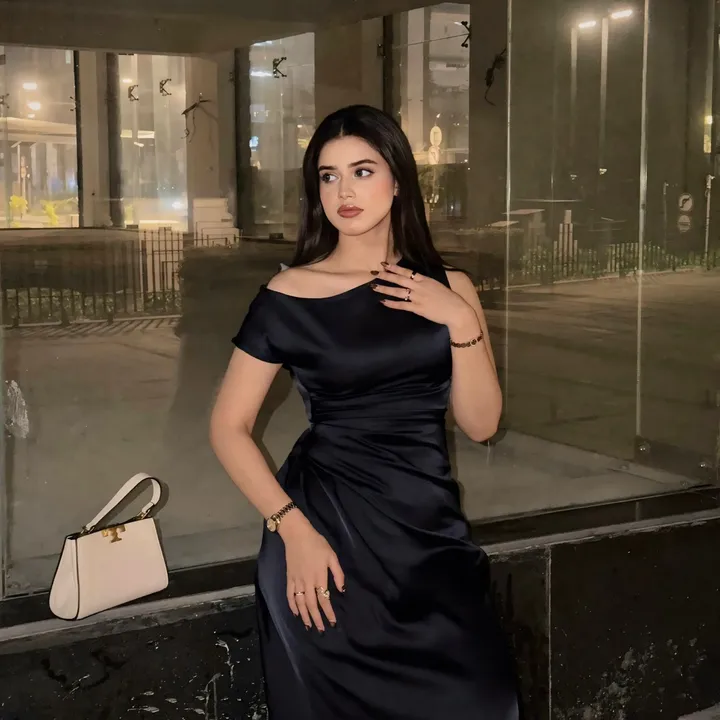 Alina Amir