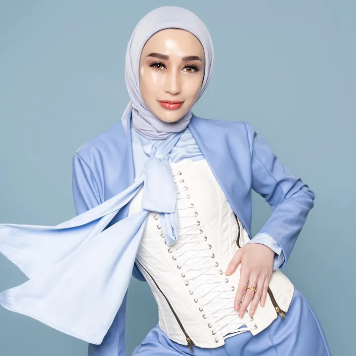 Reza Gladys