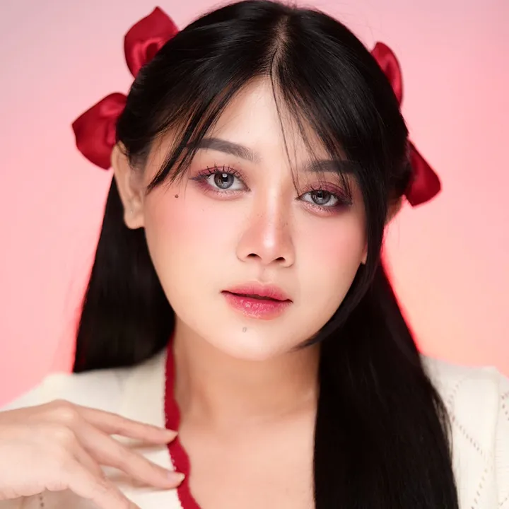 Clarissa Putri H