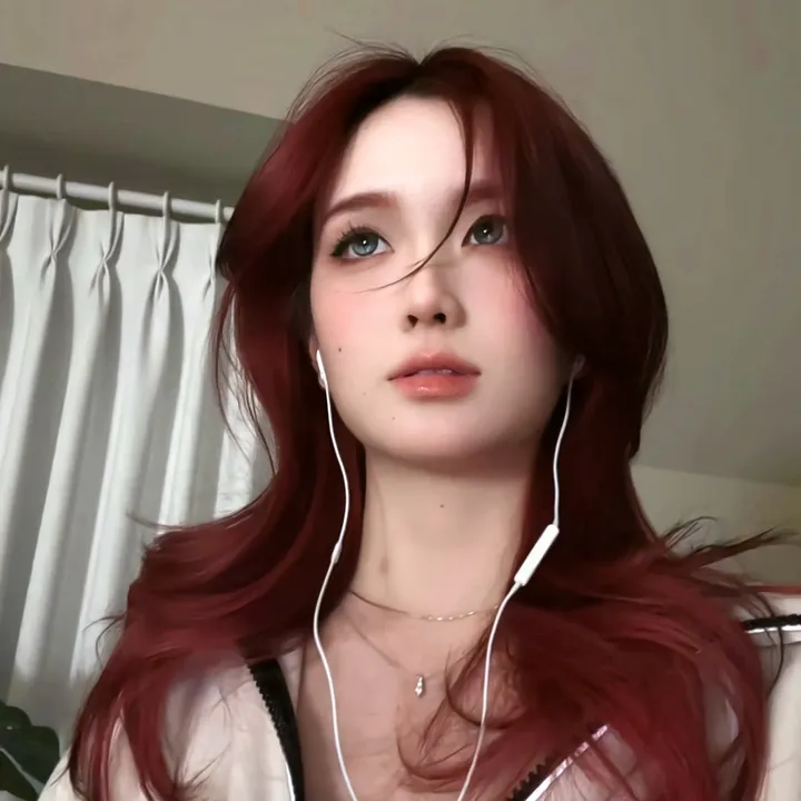 Angelina Zhang