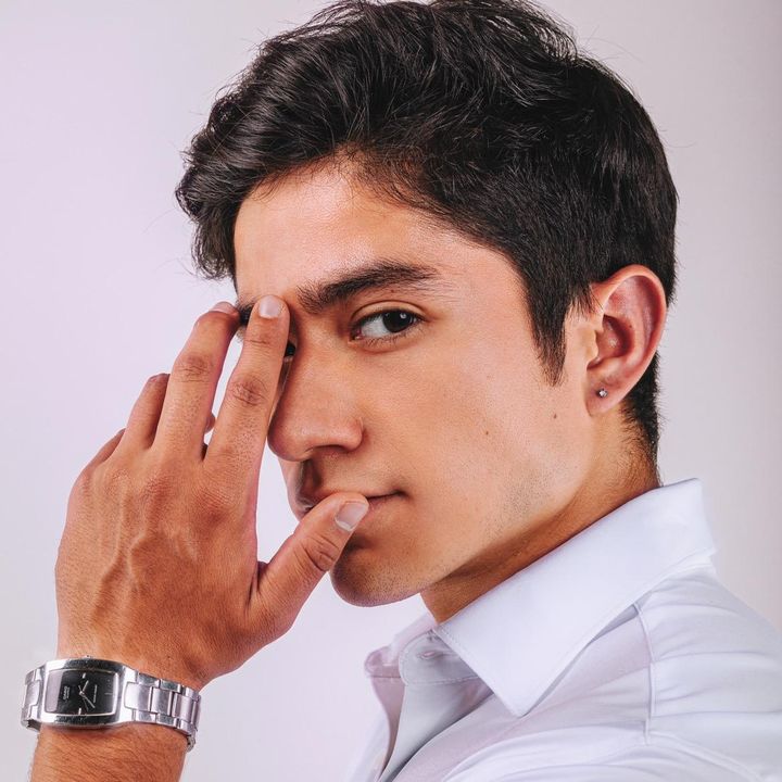 Juanbernardo Flores