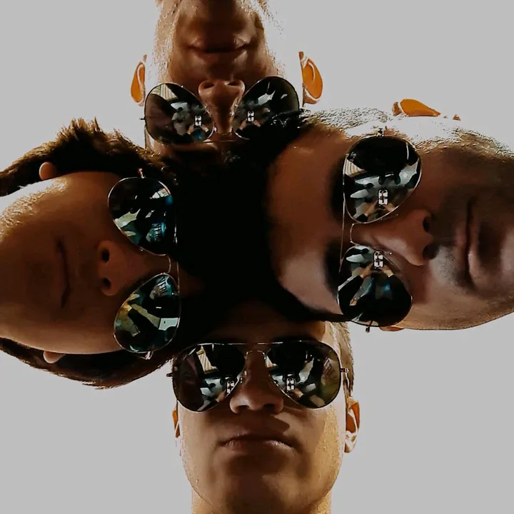 Los Arias Brothers
