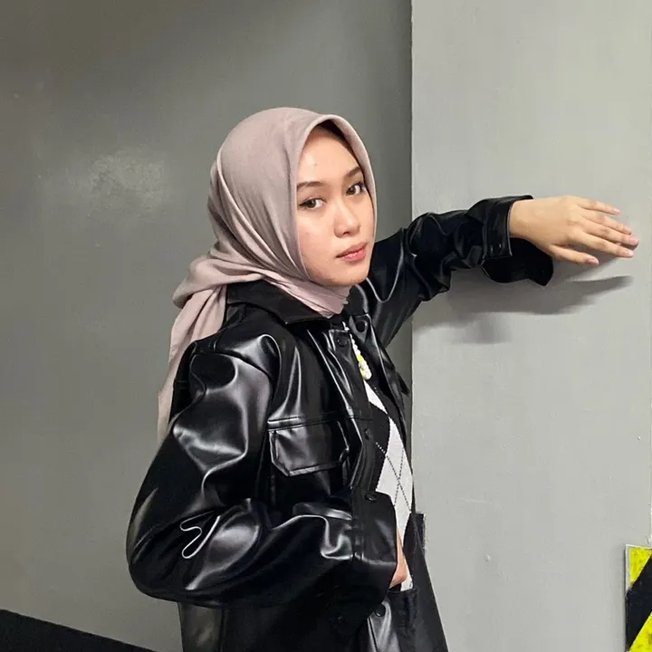 Shadira Firdausi