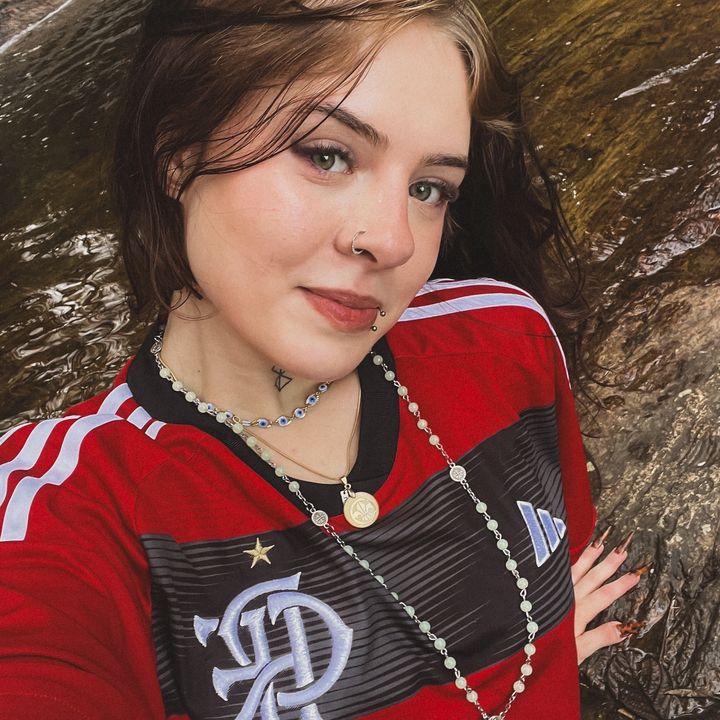 Malu Flasurdinha