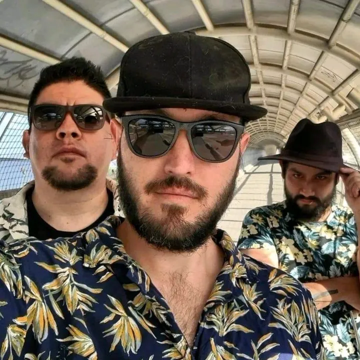 Los Espanta Suegras