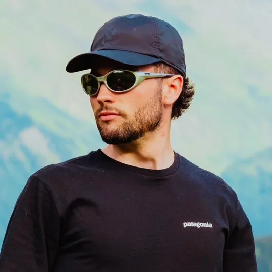 Ben Á L’Aventure