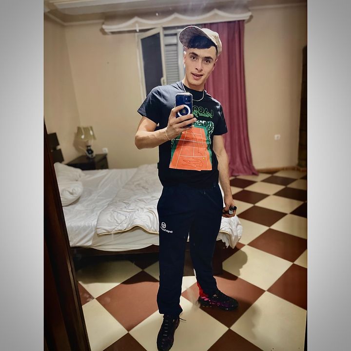 πΊπ₯β¦πππΈπΎπ«β¦πͺπΊπ₯