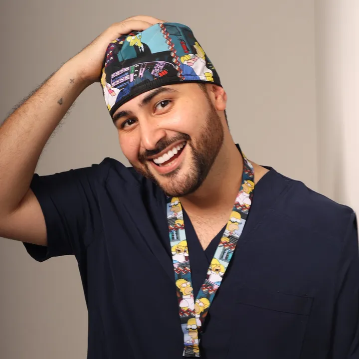 Dr. Tas Medina