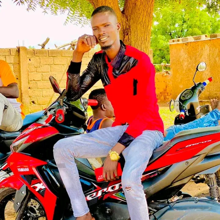 KAKA LOMBÉ226