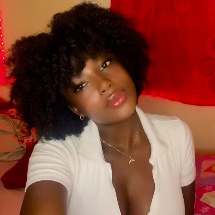 iNadebElle