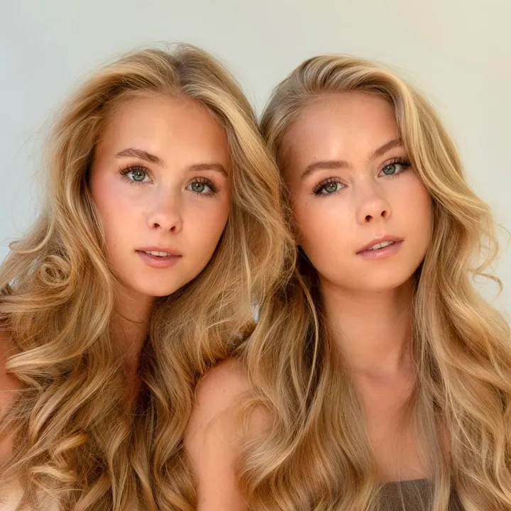 Iza and Elle Cryssanthander