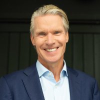 Stephen Kelly