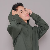Adam Manuel